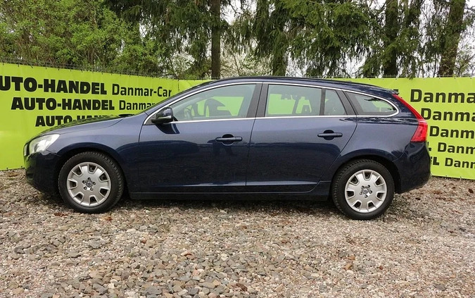 Volvo V60 cena 38900 przebieg: 226000, rok produkcji 2010 z Sulmierzyce małe 497